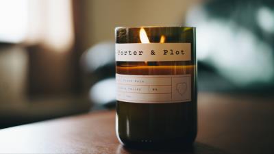 Candle packing inscriptions 4k wallpaper