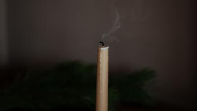 Candle smoke extinguished 4k wallpaper