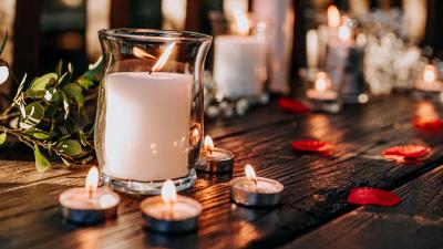 Candles glass petals 4k wallpaper