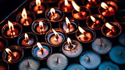 Candles wax flame 4k wallpaper
