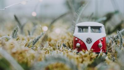 Car van toy 4k wallpaper