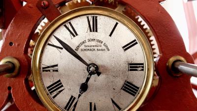 Clock clock face roman numerals 4k wallpaper