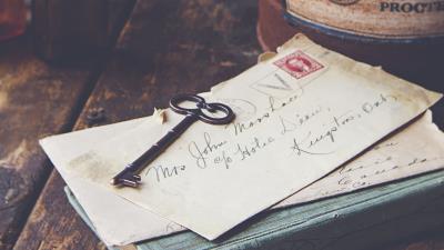 Envelopes letters key 4k wallpaper