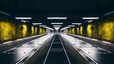 Escalator metro tunnel 4k wallpaper