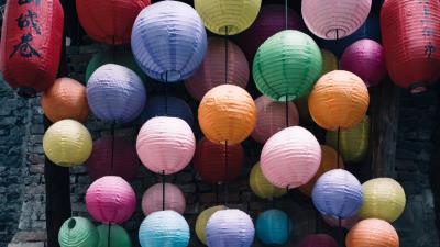 Flashlight paper colorful 4k wallpaper