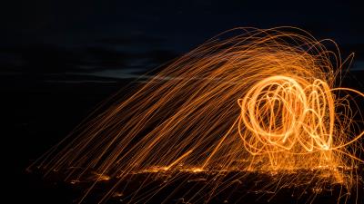 Freezelight long exposure sparks 4k wallpaper