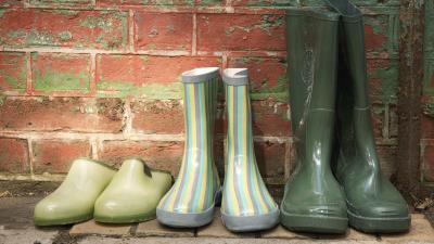Galoshes boots shoes rubbe 4k wallpaper