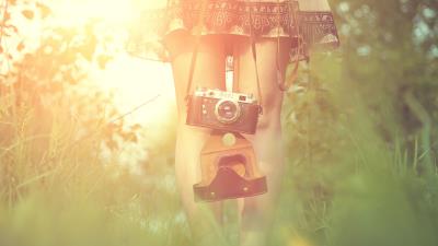 Girl camera sun grass legs dress flar 4k wallpaper