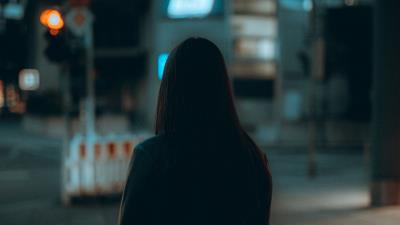 Girl silhouette loneliness 4k wallpaper