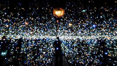 Glare bokeh lights 4k wallpaper