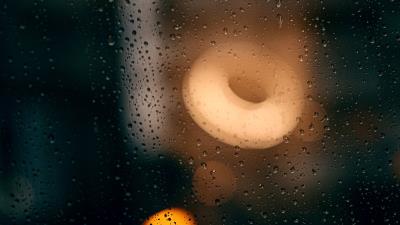 Glass drops macro 4k wallpaper