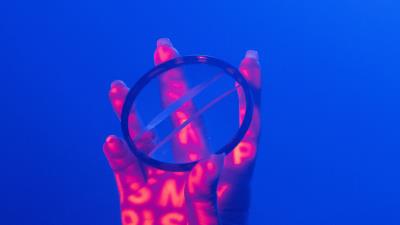 Hand lens glass 4k wallpaper