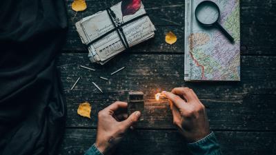 Hands card matches 4k wallpaper