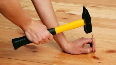 Hands hammer nai 4k wallpaper