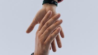 Hands touch contact 4k wallpaper