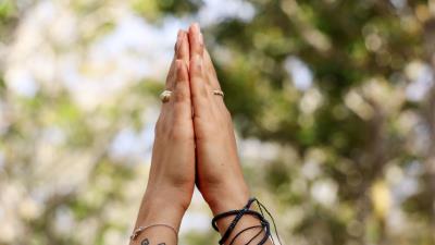 Hands touch gesture 4k wallpaper