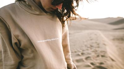 Hoodie inscription wind 4k wallpaper