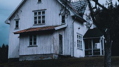 House white wooden 4k wallpaper