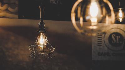 Lamp chandelier bulb 4k wallpaper
