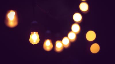 Lamp glow focus 4k wallpaper