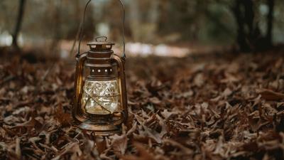 Lantern garland light 4k wallpaper