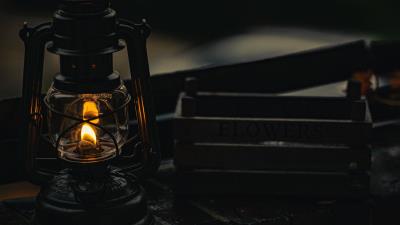 Lantern glow metallic 4k wallpaper