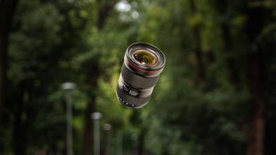 Lens hand focus 4k wallpaper