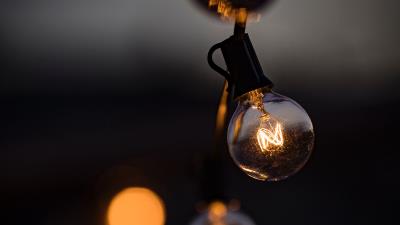 Light bulb garland light 4k wallpaper