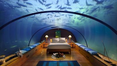 Maldives tropical underwater hote 4k wallpaper
