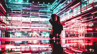 Man mask mirror light 4k wallpaper