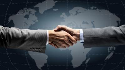 Men shaking hands agreement meetin 4k wallpaper