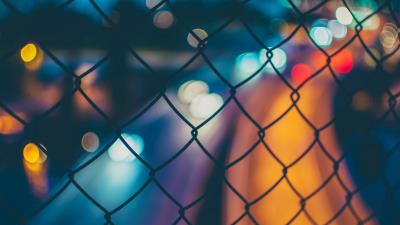 Mesh fence glare 4k wallpaper