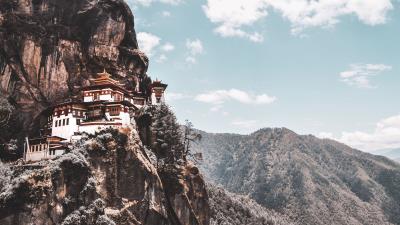 Mountains building pagoda 4k wallpaper