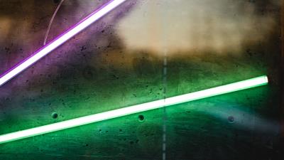 Neon glow lamp 4k wallpaper