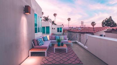 Patio balcony palm trees 4k wallpaper