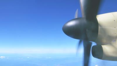 Plane screw rotation sky 4k wallpaper