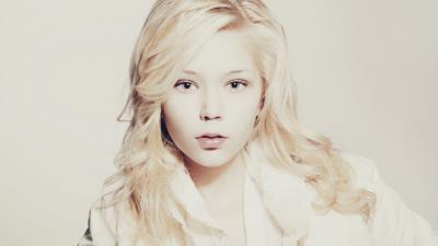 Woman blonde portrait beautiful 8k wallpaper