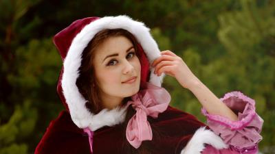 Alena koshkar 8k wallpaper