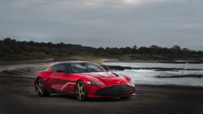 Aston Martin DBS GT Zagato 8k wallpaper