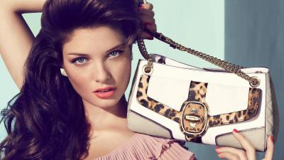 Beautiful model 8k wallpaper