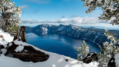 Crater Lake National Park Oregon 8k wallpaper