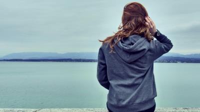 Girl sitting edge river 8k wallpaper