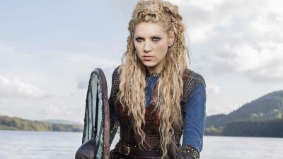 Lagertha katheryn winnick vikings 8k wallpaper