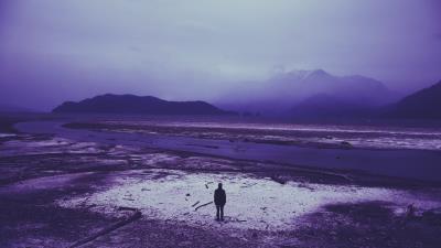 Alone in hot springs wallpaper