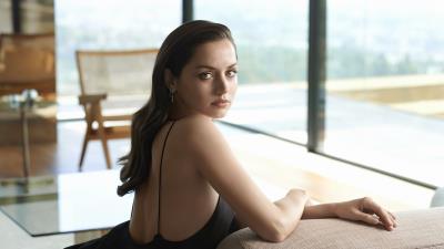 Ana de armas for estee lauder 4k wallpaper