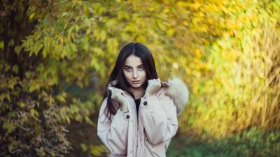 Blue eyes girl winter clothing 4k wallpaper