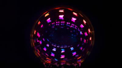 Encircled abstract 4k wallpaper