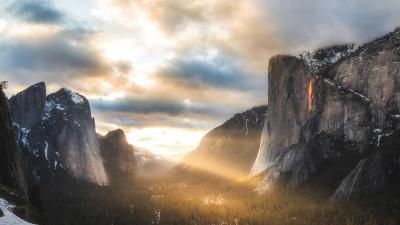 Firefalls at yosemite national park 4k wallpaper