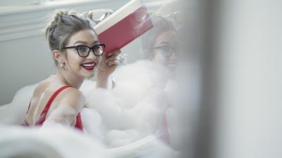 Gigi hadid vogue eyewear 2018 wallpaper