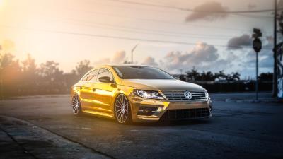 golden volkswagen pasat wallpaper